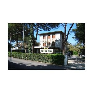 Hotel Isa